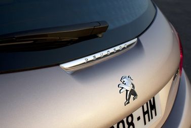 Peugeot 208 I, Хэтчбек 5 дв. — задняя часть автомобиля крупным планом