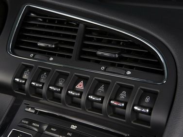 Peugeot 3008 I, Внедорожник 5 дв. — центральная консоль