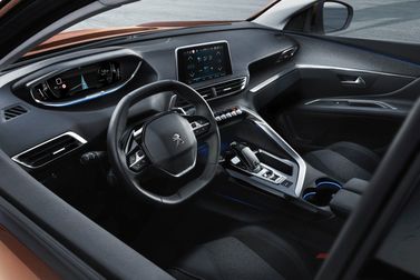 Peugeot 3008 II, Внедорожник 5 дв. — передняя панель