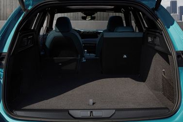 Peugeot 308 III, Универсал 5 дв. — багажное отделение