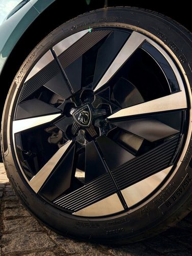 Peugeot 308 III Рестайлинг, Универсал 5 дв. — колёсный диск