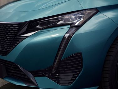 Peugeot 308 III, Универсал 5 дв. — передняя фара