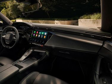 Peugeot 308 III Рестайлинг, Хэтчбек 5 дв. — место водителя