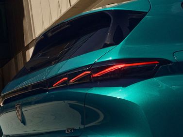 Peugeot 308 III Рестайлинг, Хэтчбек 5 дв. — задний фонарь