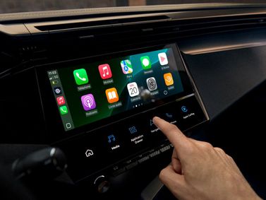 Peugeot 308 III Рестайлинг, Универсал 5 дв. — экран мультимедийной системы