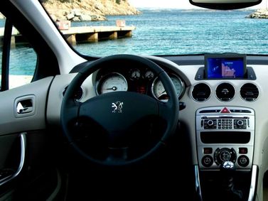 Peugeot 308 I, Универсал 5 дв. — место водителя