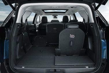 Peugeot 5008 II, Внедорожник 5 дв. — багажное отделение