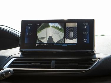 Peugeot 5008 II Рестайлинг, Внедорожник 5 дв. — экран мультимедийной системы