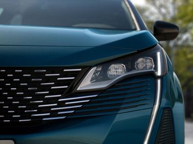 Peugeot 5008 II Рестайлинг, Внедорожник 5 дв. — передняя фара