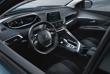 Peugeot 5008 II, Внедорожник 5 дв. — передняя панель