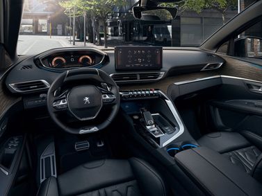 Peugeot 5008 II Рестайлинг, Внедорожник 5 дв. — место водителя