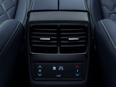 Peugeot 508 II Рестайлинг, Седан L — деталь интерьера