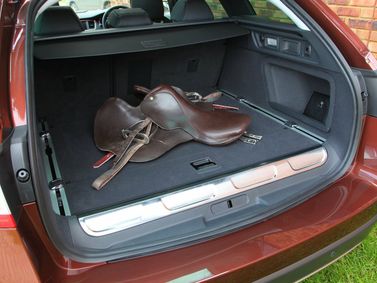 Peugeot 508 I, Универсал 5 дв. RXH — багажное отделение