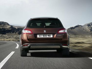 Peugeot 508 I, Универсал 5 дв. RXH — вид сзади