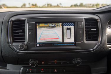 Peugeot Expert III, Фургон — экран мультимедийной системы