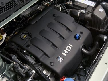 Peugeot Partner أنا فيس ليفت، فان مدمج — حجرة المحرك