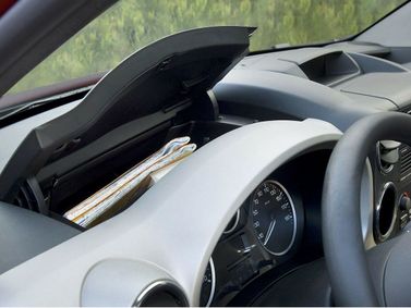 Peugeot Partner ثانياً، فان مدمج — تفصيل داخلي