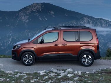 Peugeot Rifter I, Компактвэн — вид слева