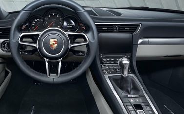 Porsche 911 VII (991.2) Рестайлинг, Кабриолет — место водителя