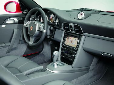 Porsche 911 VI (997) Рестайлинг, Купе — место водителя
