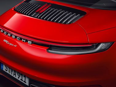 Porsche 911 VIII (992.1), Тарга Targa — задняя часть автомобиля крупным планом