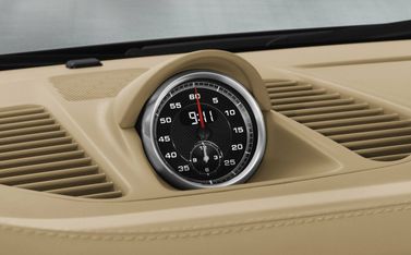 Porsche 911 سابعاً (991)، كوبيه — تفصيل داخلي