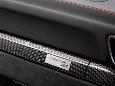 Porsche 911 GT2 991, Купе RS — деталь интерьера