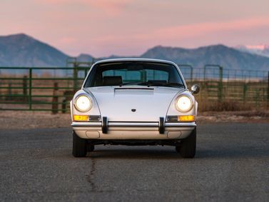 Porsche 912 I, Купе — вид спереди