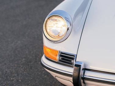 Porsche 912 I, Купе — передняя фара