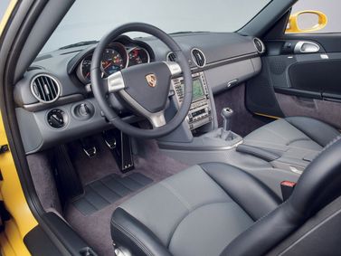 Porsche Cayman I (987) Рестайлинг, Купе — место водителя