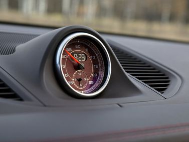 Porsche Macan I Рестайлинг, Внедорожник 5 дв. — деталь интерьера