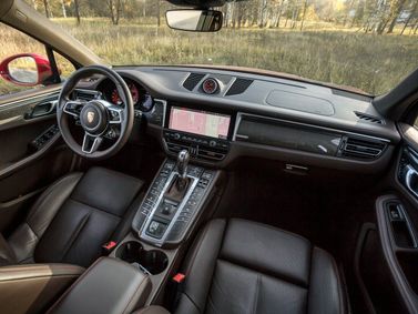 Porsche Macan I Рестайлинг, Внедорожник 5 дв. — передняя панель
