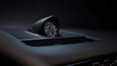 Porsche Panamera II (971.2) Рестайлинг, Хэтчбек 5 дв. — деталь интерьера