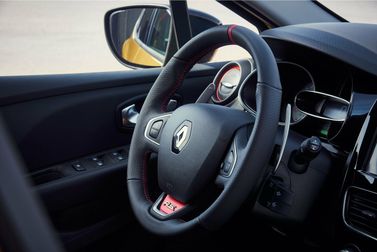 Renault Clio RS IV Рестайлинг, Хэтчбек 5 дв. — рулевое колесо