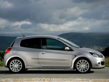 Renault Clio RS III, Хэтчбек 3 дв. — вид слева