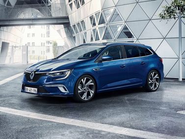 Renault Megane IV, Универсал 5 дв. — вид спереди справа