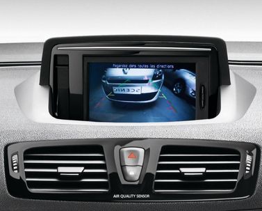 Renault Megane III Рестайлинг, Универсал 5 дв. — экран мультимедийной системы