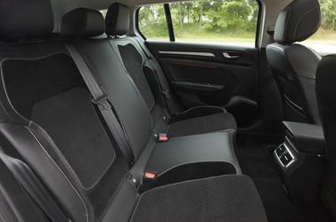 Renault Megane IV, Универсал 5 дв. — задние сиденья