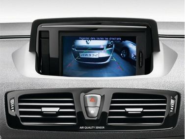 Renault Megane III, Универсал 5 дв. — экран мультимедийной системы