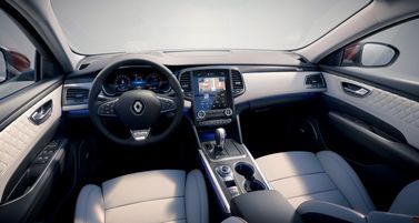 Renault Talisman أنا فيس ليفت، سيدان — منطقة السائق
