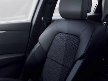 Renault Talisman أنا فيس ليفت، سيدان — المقاعد الأمامية