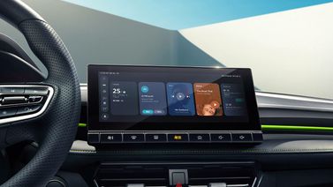 Roewe i5 I Рестайлинг, Седан — экран мультимедийной системы