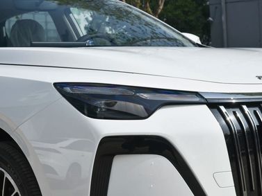 Roewe i6 II, Sedan — headlight