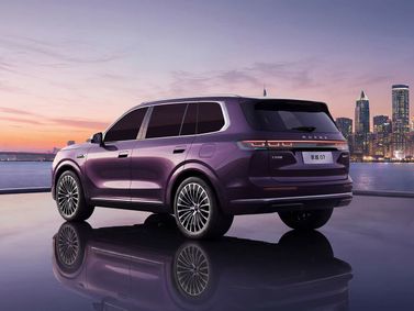 Roewe Jiayue 07, SUV 5 dr. — rear three-quarter view