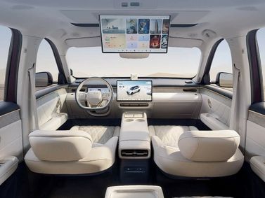 Roewe Jiayue 07, SUV 5 dr. — general interior view