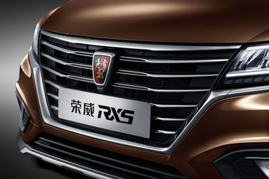 Roewe RX5 I، دفع رباعي 5 أبواب — شبكة المبرد