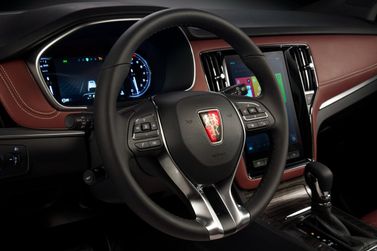 Roewe RX5 I، دفع رباعي 5 أبواب — عجلة القيادة