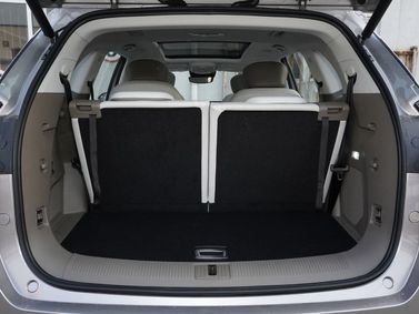Roewe RX9, Внедорожник 5 дв. — багажное отделение
