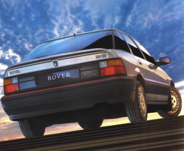 Rover 200 II (R8), Хэтчбек 5 дв. — вид сзади справа