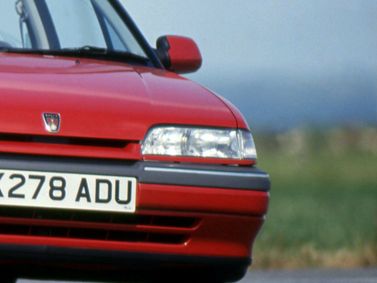 Rover 200 عملية فيس ليفت II (R8)، قابلة للتحويل — منظر أمامي بزاوية ثلاثة أرباع
